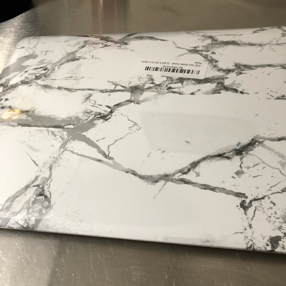 Marble laptop hard case (13x9in)